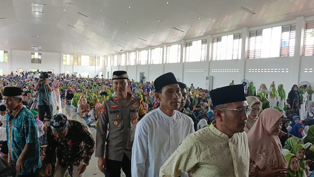 Waka Polres menghadiri acara pengajian dan doa bersama