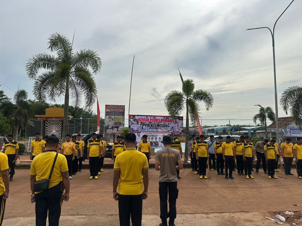 Jajaran Polres Mesuji menunjukkan kepedulian terhadap lingkungan